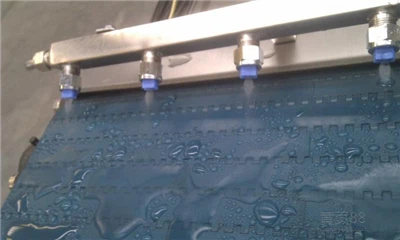 Kenőanyag szállítóeszköz