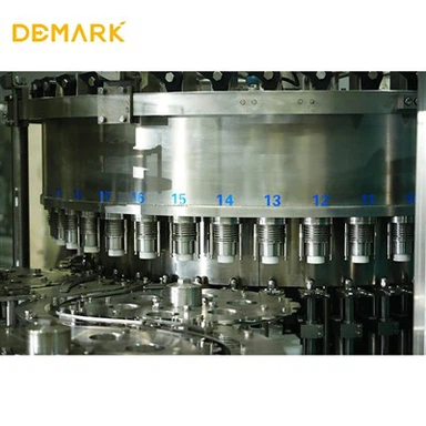 Teljesen automata műanyag italtöltő gép